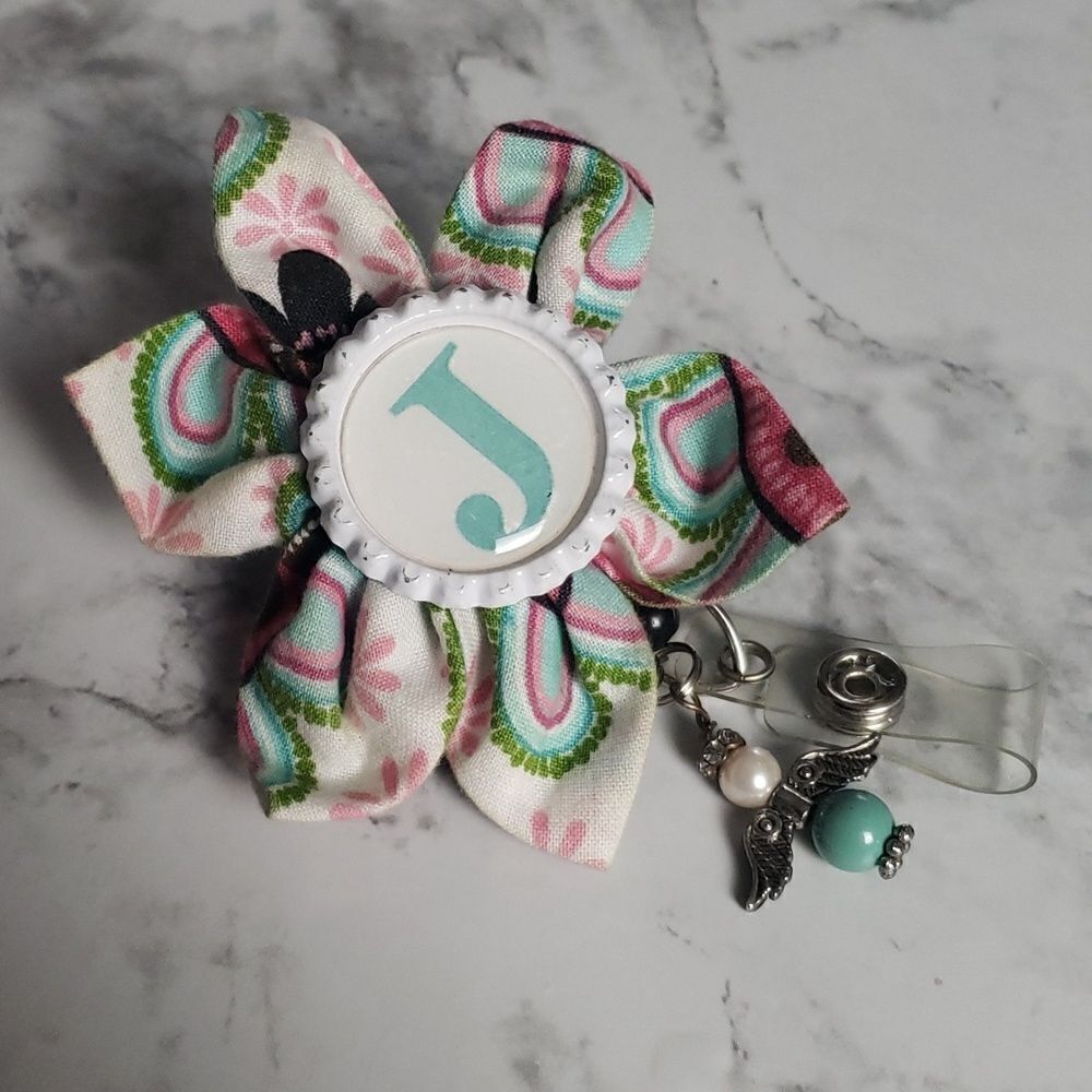 Retractable Badge Holder